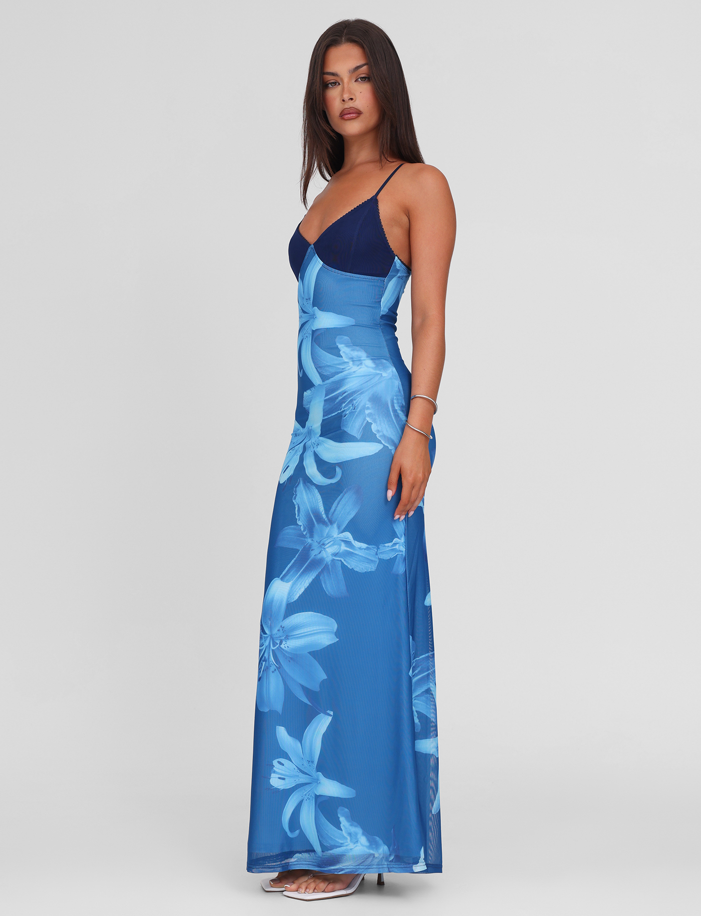 Alía Maxi Dress – Blue Orchid Floral